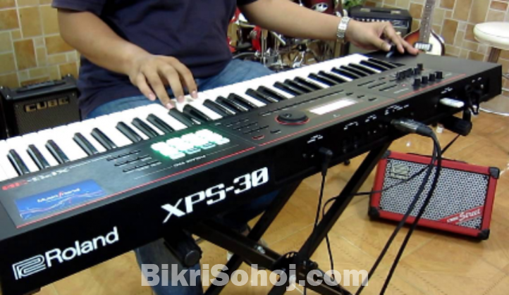 Roland XPS 30 keyboard